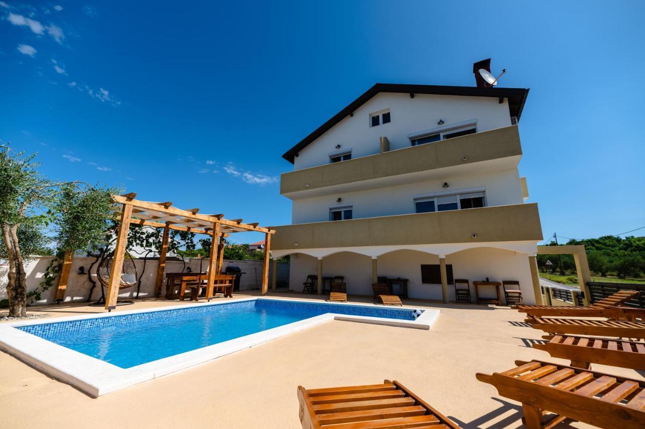 Apartments M Kozino Exterior photo